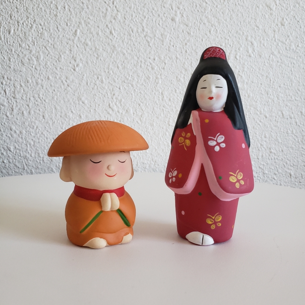 Set of  2 Girl and Boy Charcoal Japanese Kokeshi Handpainted Dolls Figurines